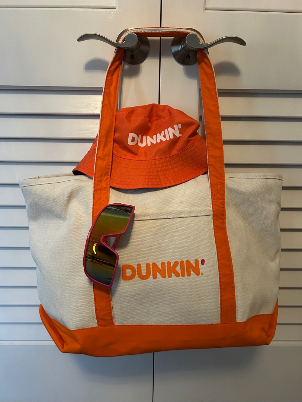 Dunkin Canvas Tote Bag in White and Orange comes with sunglasses and bucket hat